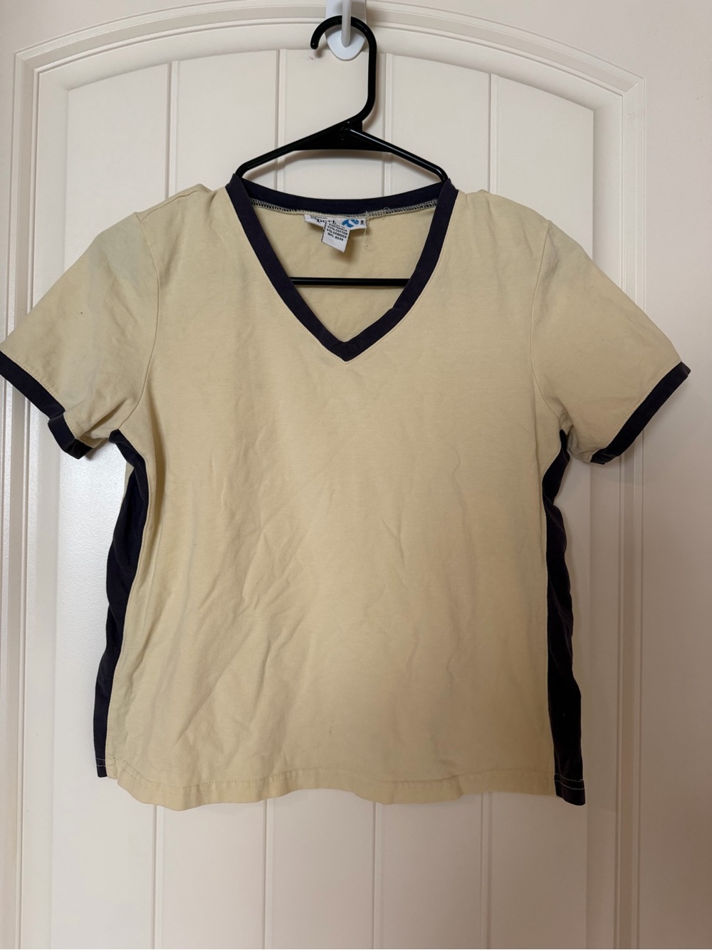 Style & Co. Beige V-Neck Short Sleeve Top with Navy Trim